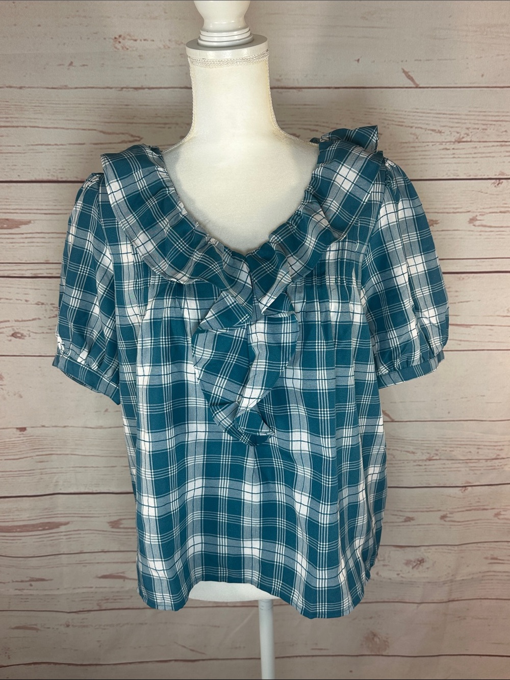 LOFT Plaid Ruffle Collar Short Sleeve Top - Teal and White L